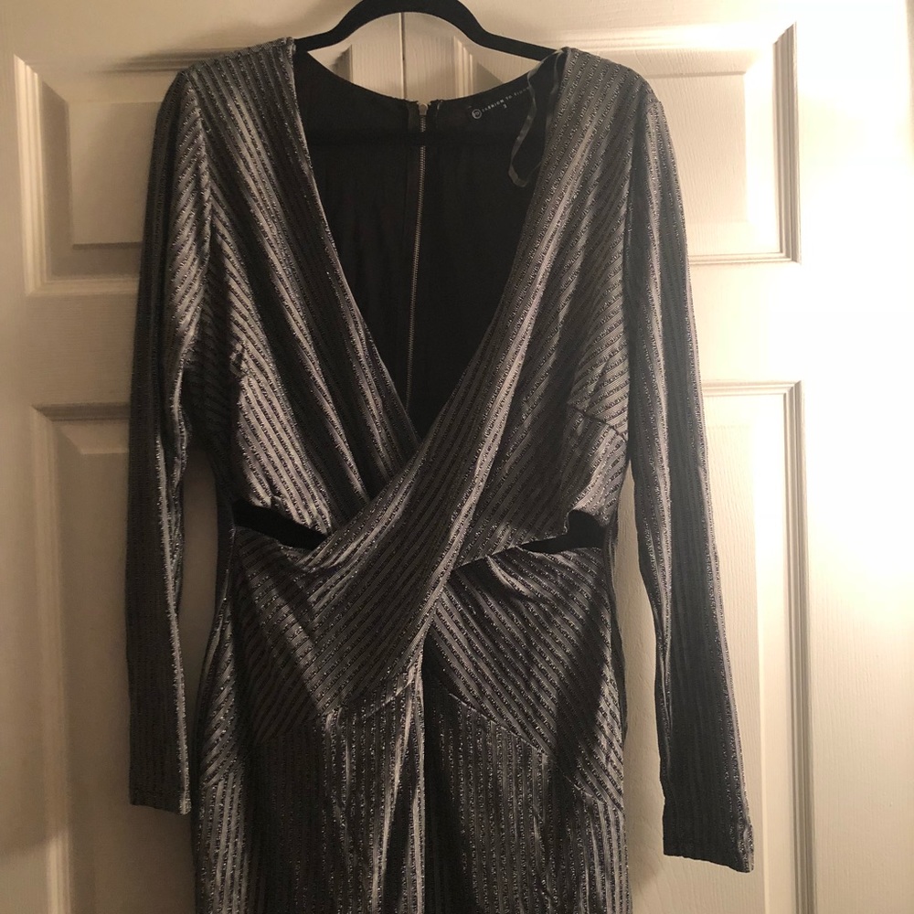 Plus size long sleeve bodycon dress. - Picture 2 of 4